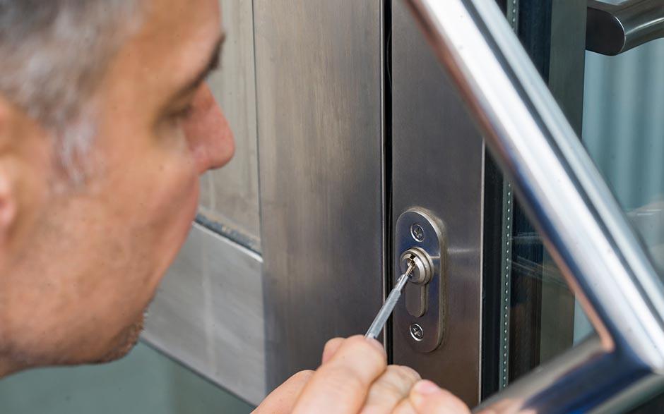 ouvrir une porte blindée claquée Issy-les-Moulineaux